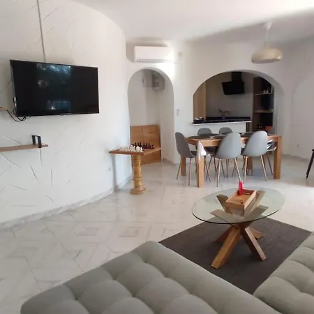 Villa Casa Frederick *